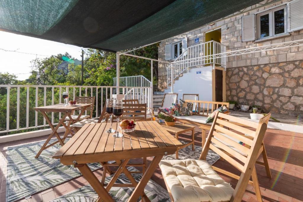 Villa Diamond Sea - Vacation House With Private Parking And A Big Terrace Over The Sea à Dubrovnik Extérieur photo