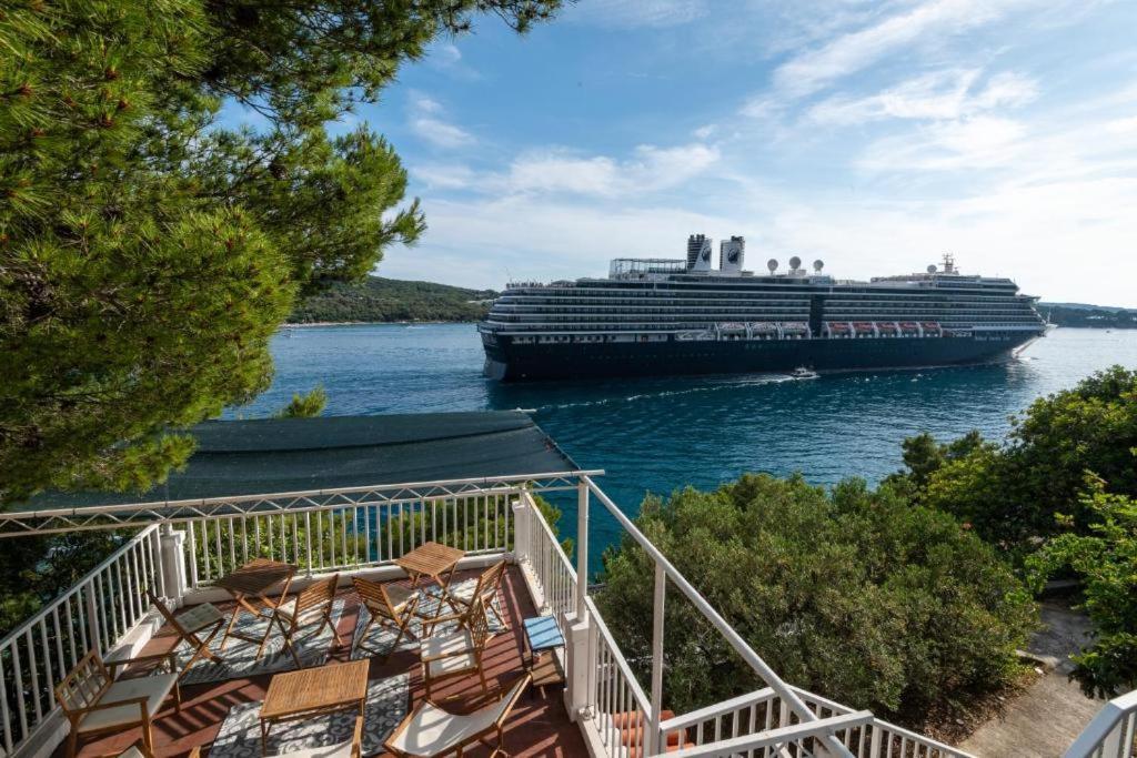 Villa Diamond Sea - Vacation House With Private Parking And A Big Terrace Over The Sea à Dubrovnik Extérieur photo