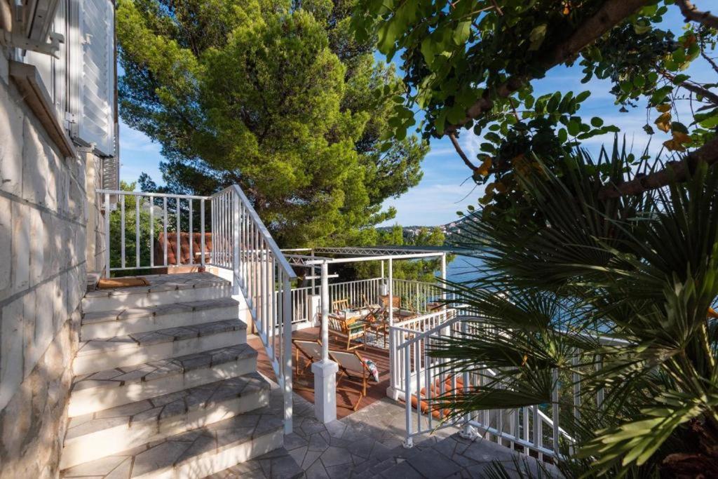 Villa Diamond Sea - Vacation House With Private Parking And A Big Terrace Over The Sea à Dubrovnik Extérieur photo